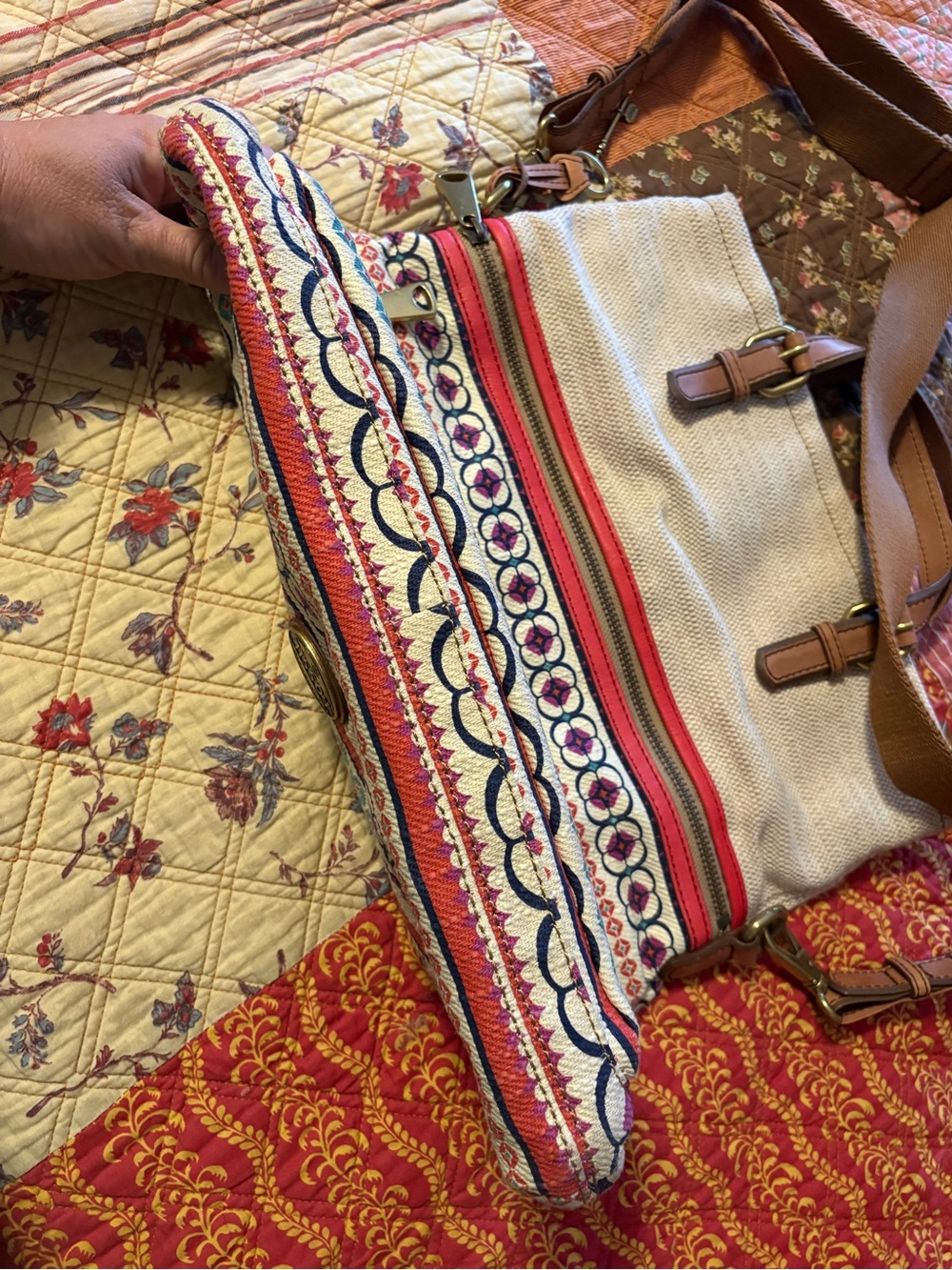 Fossil Boho Woven Canvas Tote Crossbody Bag Leather Trim Multicolor - Picture 3 of 6